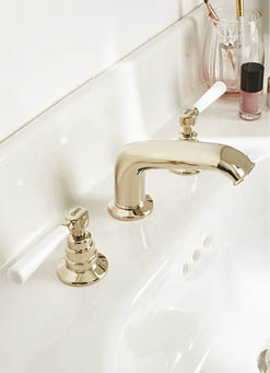 CLASSIC MODERNITY-ROBINETTERIE CLEO AMBIANCE 5-AMB EVO 1-OUI 51 JACOB - 20200639 - SHOOTING SEPTEMBRE 2020 CLASSIC MODERNITY-ROBINETTERIE CLEO AMBIANCE 5-AMB EVO 1-OUI   CLASSIC MODERNITY    ROBINETTERIE CLEO AMBIANCE 5